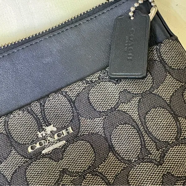 Coach Kitt Messenger Crossbody Bag Black & Signature Polished Pebble Leather - Image 13