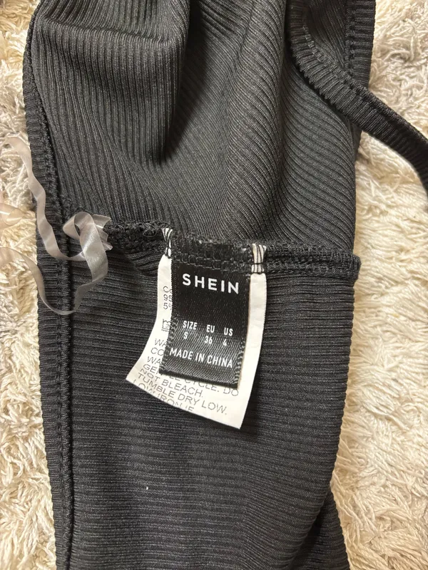 Shein Crop Top halter - Image 2