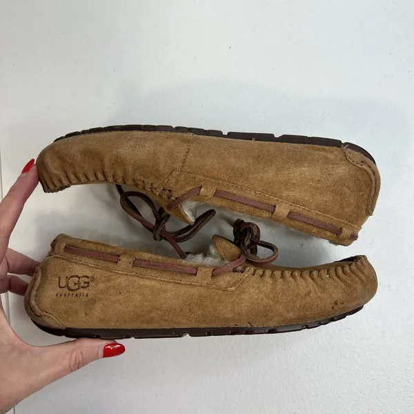 Ugg Sz 6 Dakota Slipper Leather Nubuck Beige Moccasin Slip On Shoes 5612 Women’s - Image 4