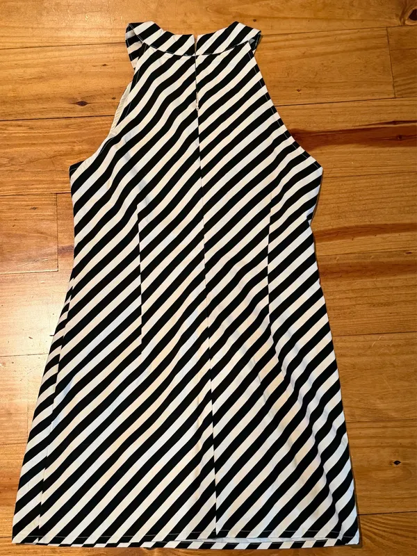 LE LIS Black & White Stripe Dress - Image 4