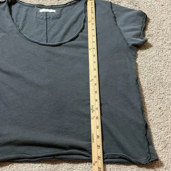 We The Free Gray Cotton Distressed Raw Hem Tee Shirt Women's Medium Grunge‎ - Image 4