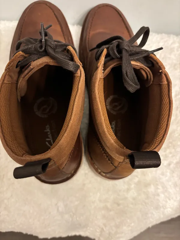 Men’s Clarks Boots Sz. - Image 4