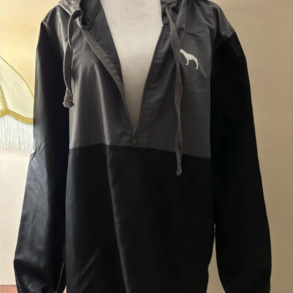 Victoria’s Secret Pink Gray and Black Hooded Windbreaker Size M/L - Image 8