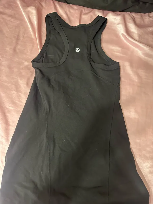Lululemon tank top - Image 2