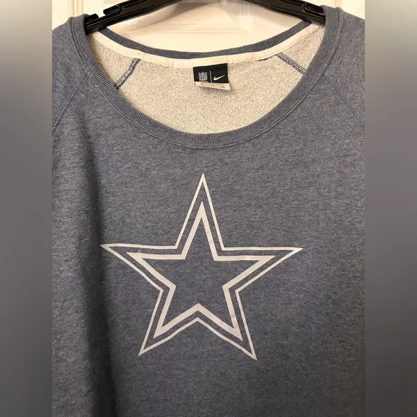 Nike Blue Scoopneck Dallas Cowboy Star Graphic Sweatshirt - Image 3