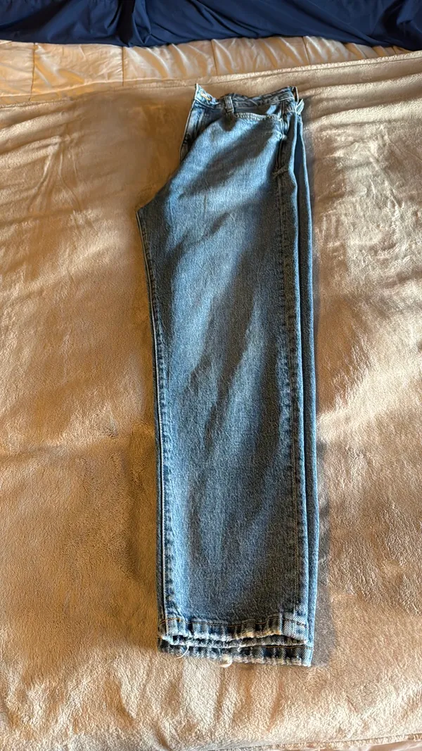 ZARA Jeans High-Rise - Image 4