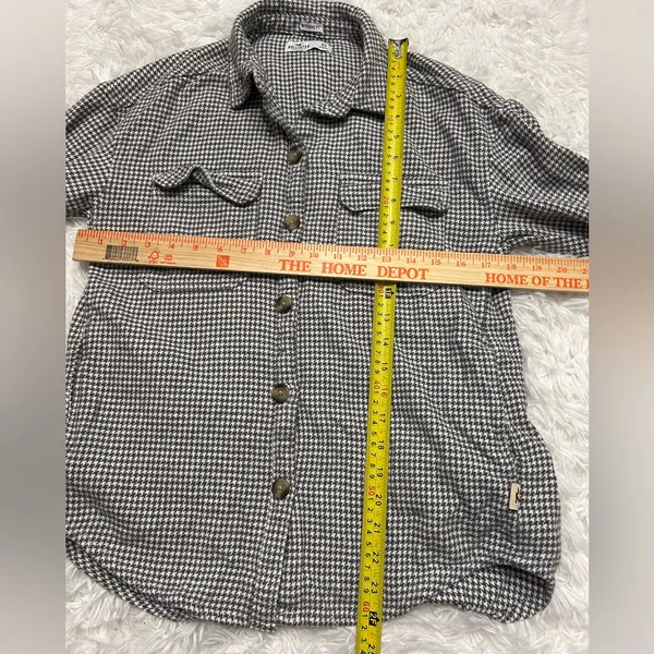 Hollister Boyfriend Fit gray white houndstooth flannel jacket shacket shirt XS - Image 8