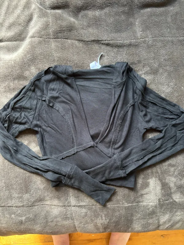 Top - Image 3