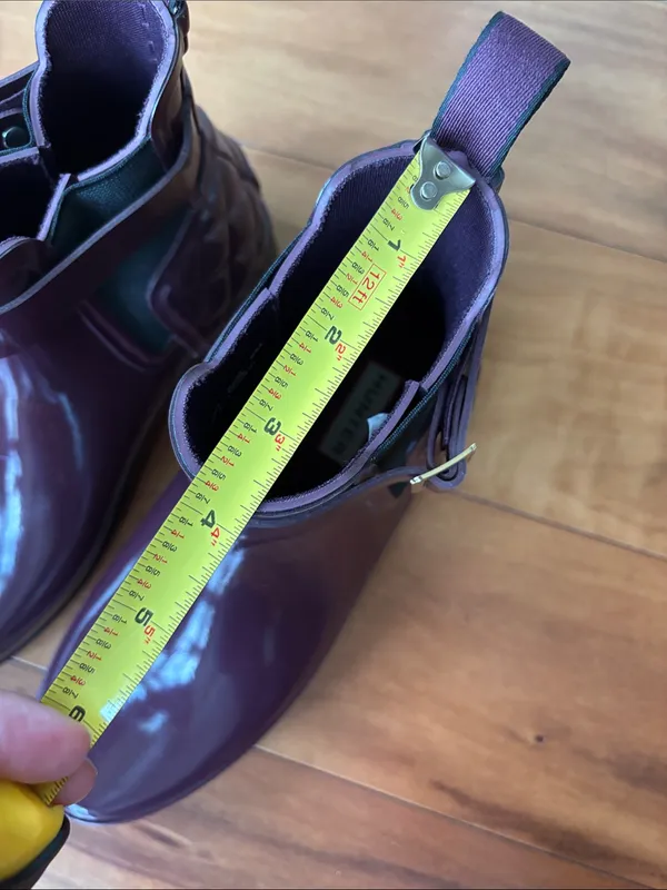 NWOT Hunter rain boots - Image 12