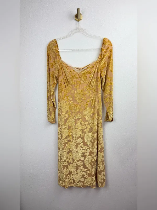 RIHOAS NWT Mustard/Gold Lace detail Floral Velvet Overlay Mesh Midi Dress Size M - Image 2