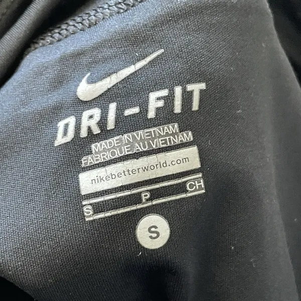 Nike Workout Shorts dri-fit fitted womens Black (small) activewear running gym - Image 2