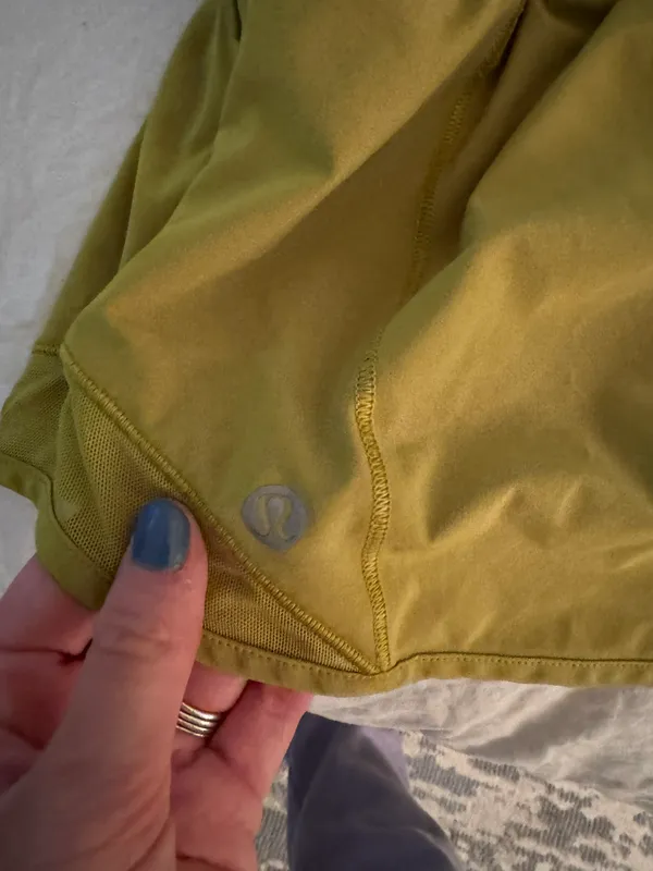 Lululemon Hotty Hot Shorts - Image 3