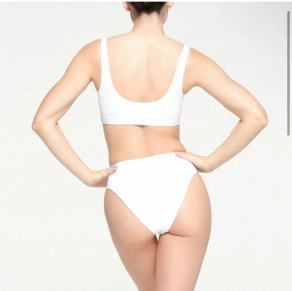 SKIMS White Mid Waist Bikini Bottoms M - Image 2