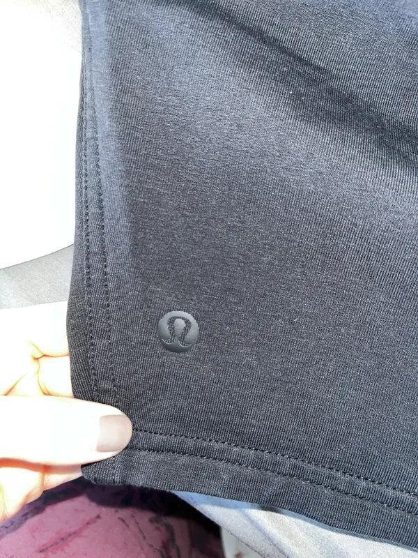 Lululemon crop sweatshirt - Image 3