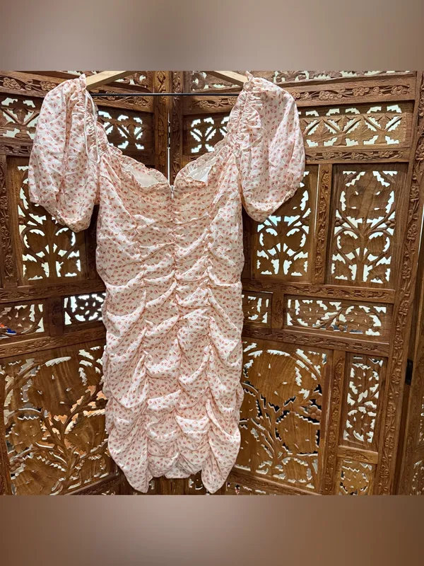ASTR the Label Cinched Sweetheart Mini Dress - Image 7
