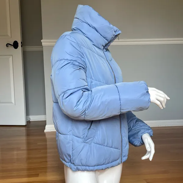 Stradivarius Women’s Light Blue Puffer Jacket XS High Neck Quilted Full Zip - Image 4