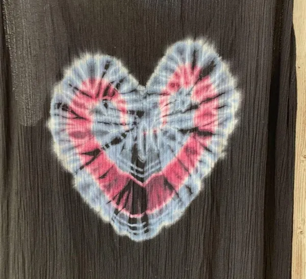 Tie dye heart dress Size M - Image 2