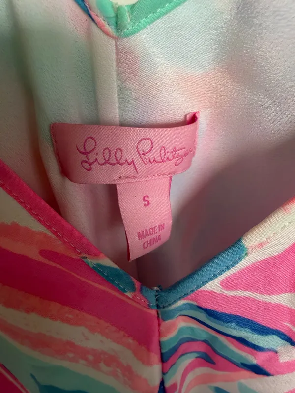 Lilly Pulitzer Dress small  - Image 2