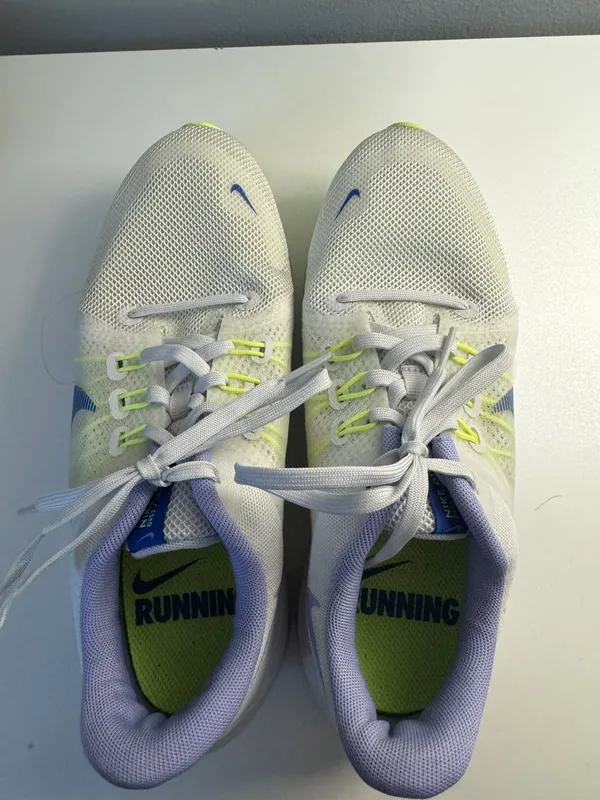 Nike Running Shoes - Image 2