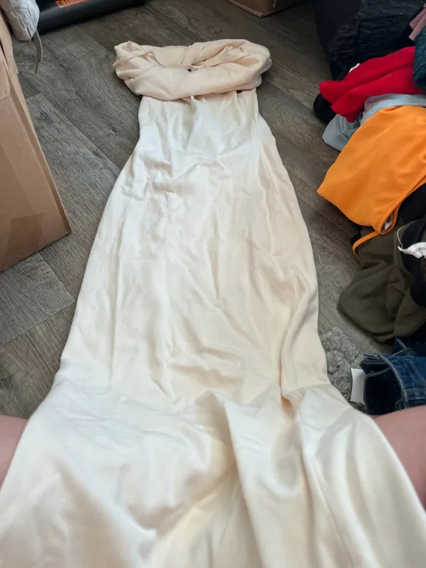 NWT Meshki Terese Off the Shoulder Maxi Dress Cream - Image 8