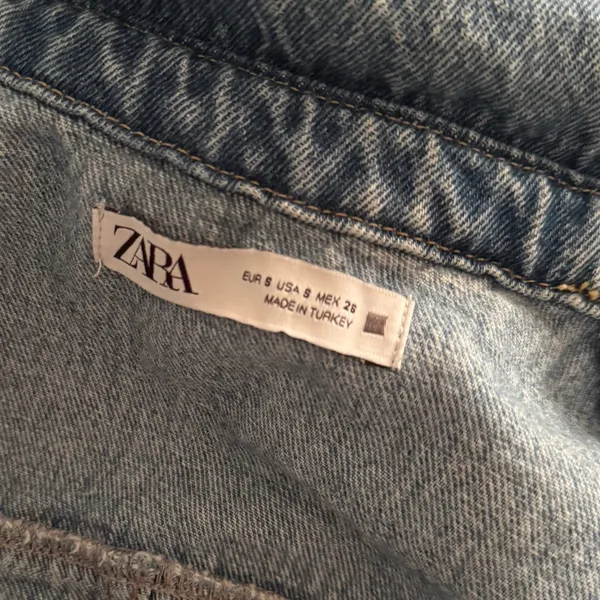 Zara denim jean short sleeve romper size small! - Image 6