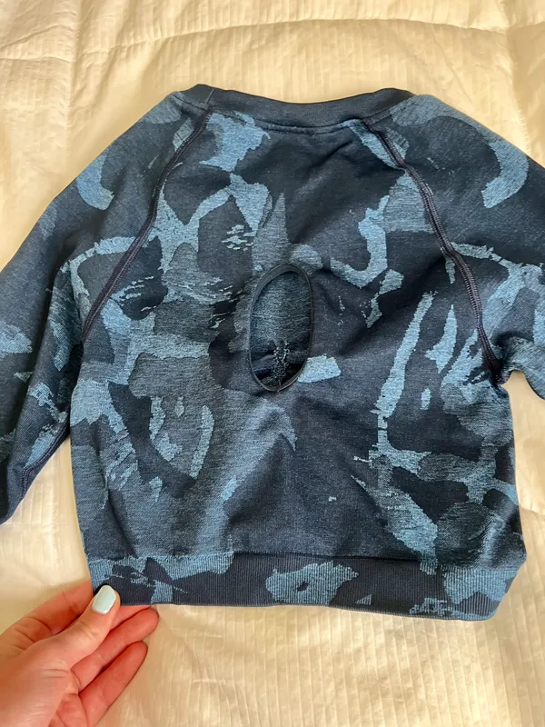 Gymshark Long-sleeve Crop Top - Image 4