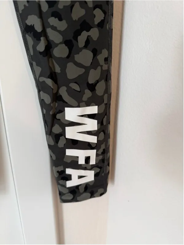 White Fox Women's Leopard Print Athletic Leggings with Drawstring - Image 3