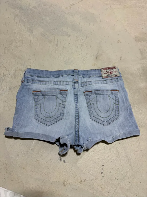 True religion boyfriend Light Blue Denim cutoff Shorts 30 - Image 10