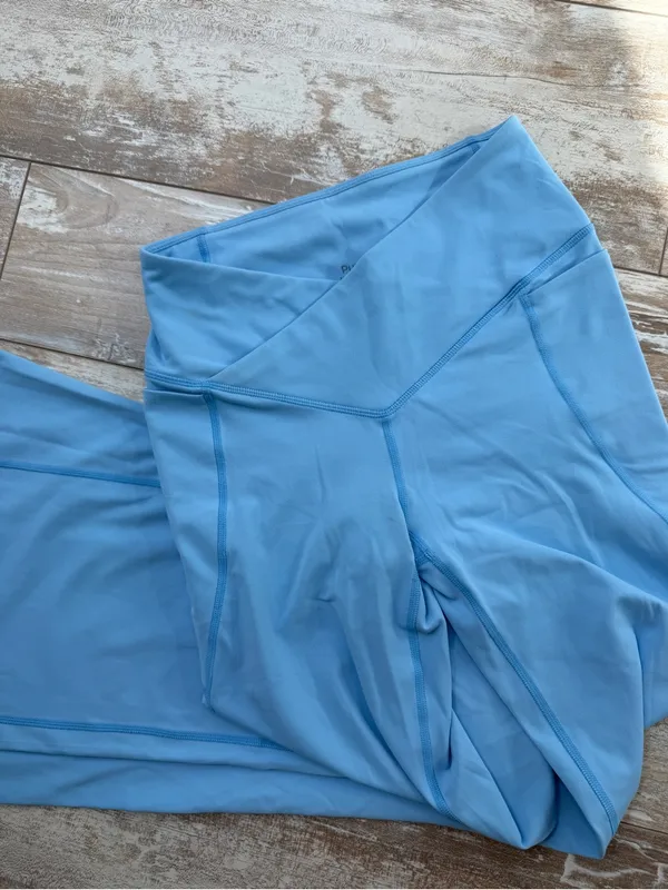 Fabletics Crossover Flare Leggings - Image 7