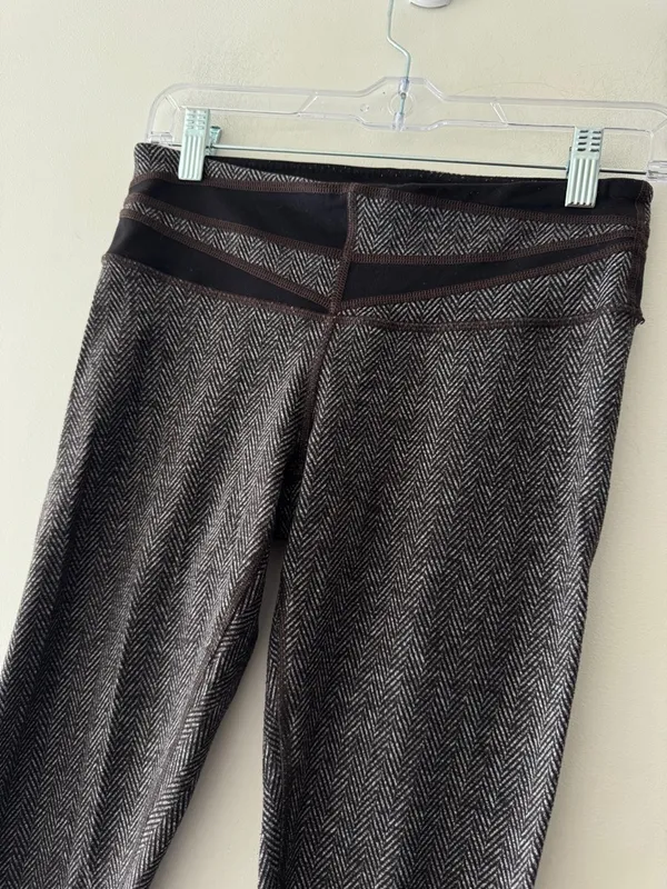 Lululemon Wunder Under Leggings Giant Herringbone Heathered Black SZ‎ 6 - Image 4