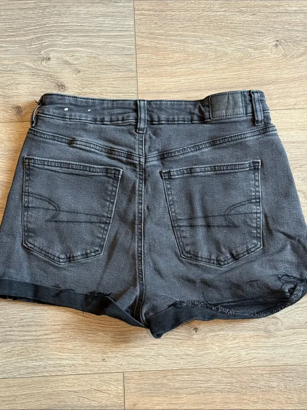 AMERICAN EAGLE Black Cross-Over Denim Shorts Size 6 Festival Boho Whimsigoth 6 - Image 8