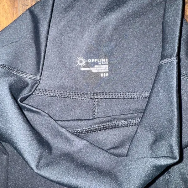 Nwot Size M‎ Offline Aerie - Image 3