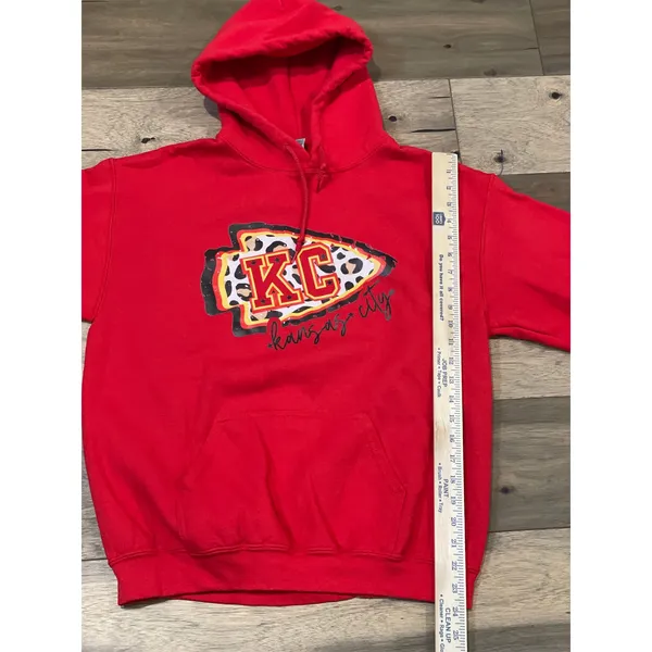 Gildan Hoodie Size M Red NFL Chiefs Logo Cotton Kangaroo Pocket - Image 3