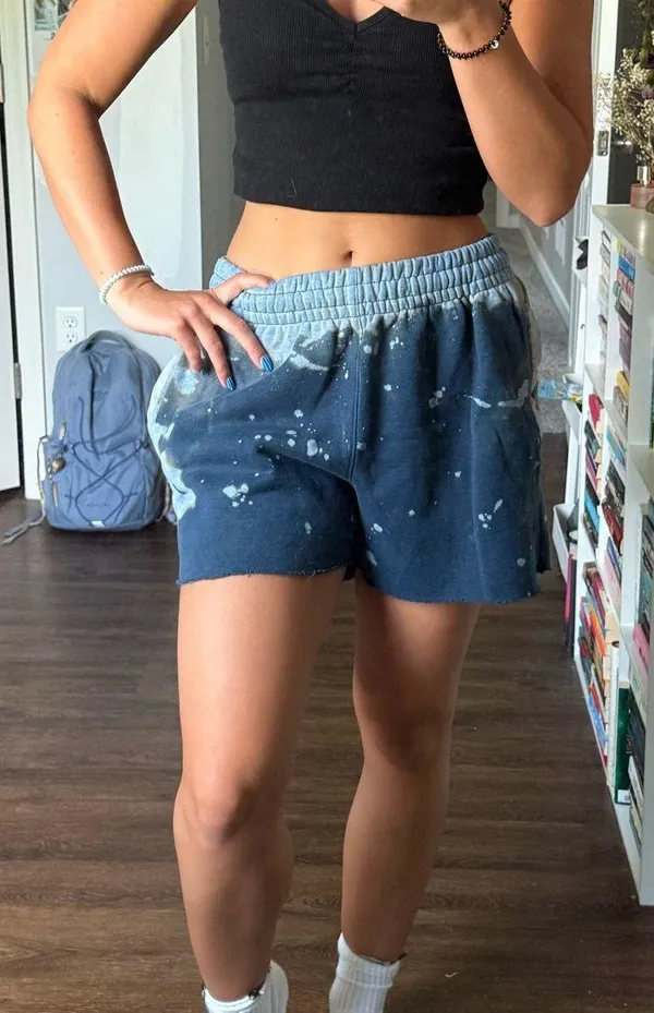 Russell Athletic sweatshorts - Image 4