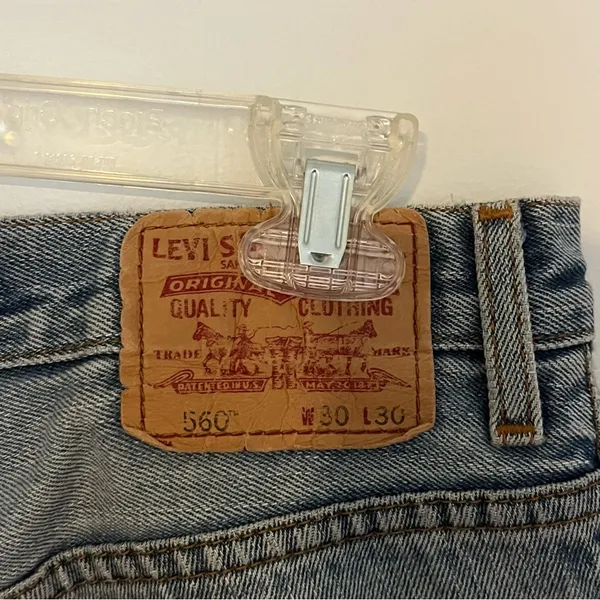Levi’s 560 Levi Strauss vintage Mom Jeans HighRise denim jeans - Image 6