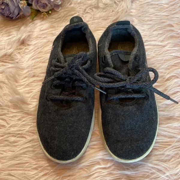 Allbirds X TikTok Wool Runner Sneakers Grey sz 6 - Image 2