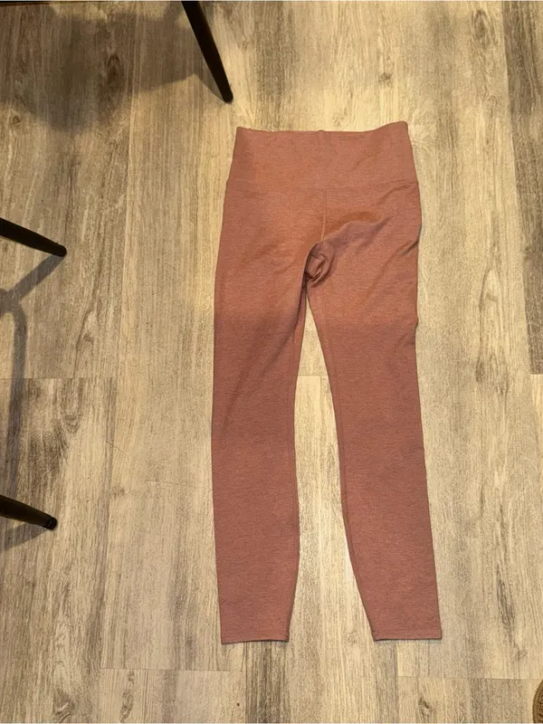 VUORI Elevation Leggings - Dusty Rose‎ - Image 3