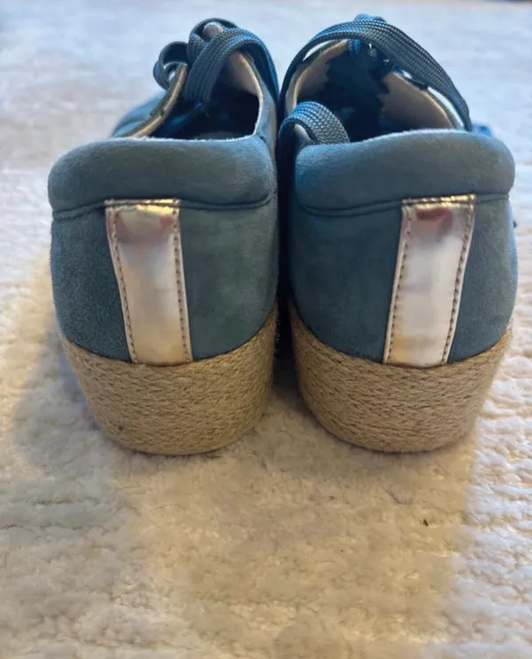Kenneth Cole Sneakers - Image 3