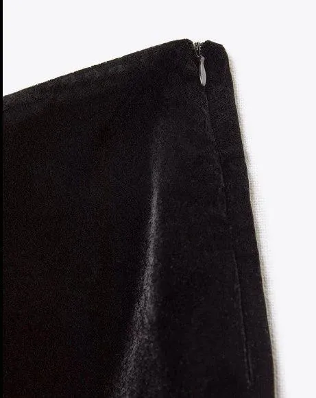 Zara NWT VELVET LOW RISE SKIRT - Image 3
