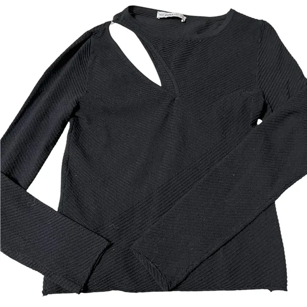 Zara Black Knit Top with Subtle Texture - Image 2