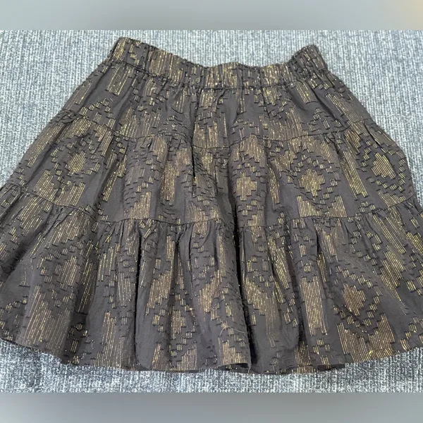 Roller Rabbit Elegant Black and Gold Patterned Skirt - Image 3