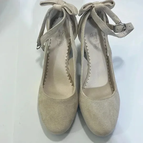 Women’s dress shoe size 8 - Image 9