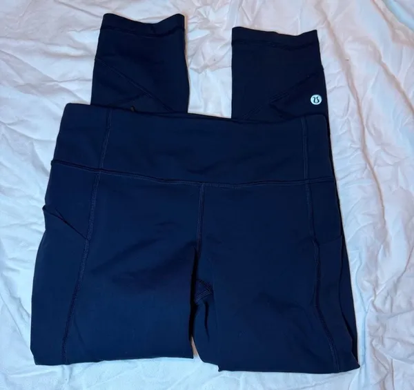 Lululemon Speed Up Crop Leggings Black Size 4 - Image 3