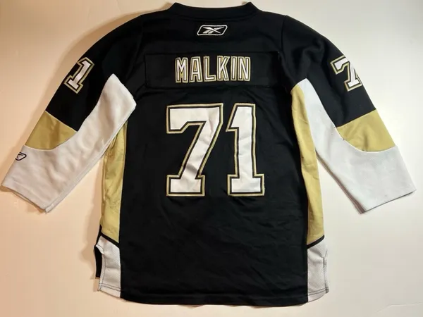 Reebok Jersey - Image 2