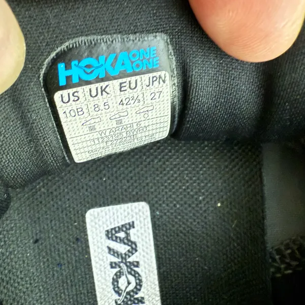 - Hoka One One Arahi 6 Black White Women Size 10B - Image 9