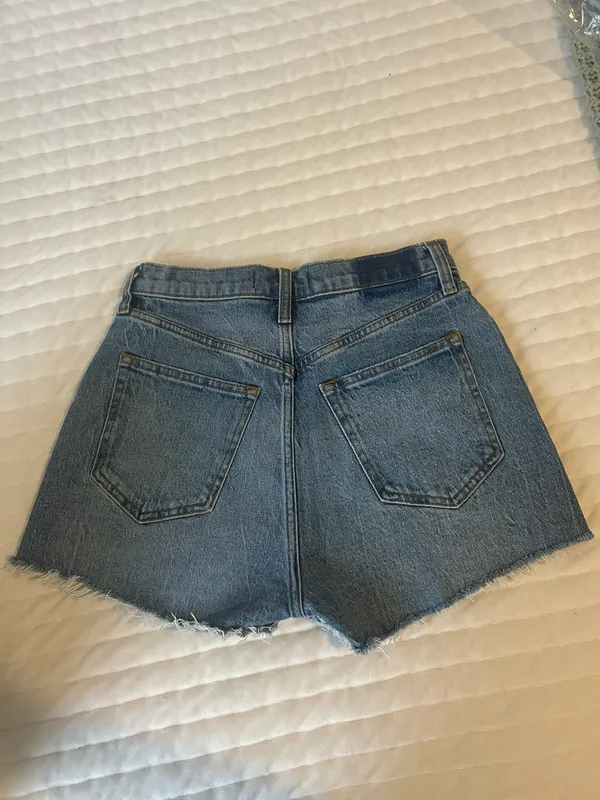 Shorts - Image 3