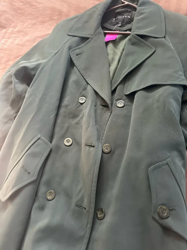 Gallery Women’s dress coat - Image 5