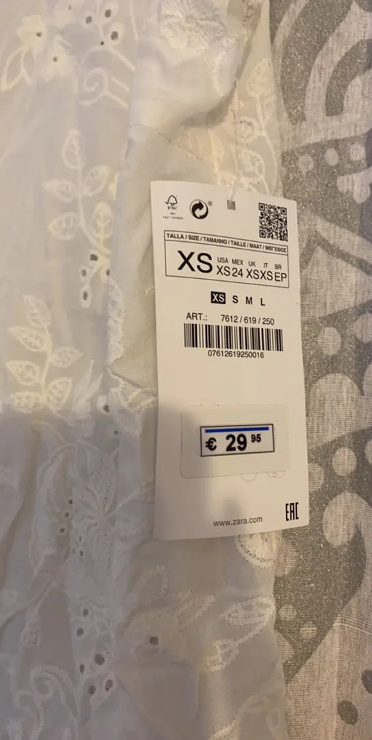 ZARA white embroidered blouse new xs - Image 2