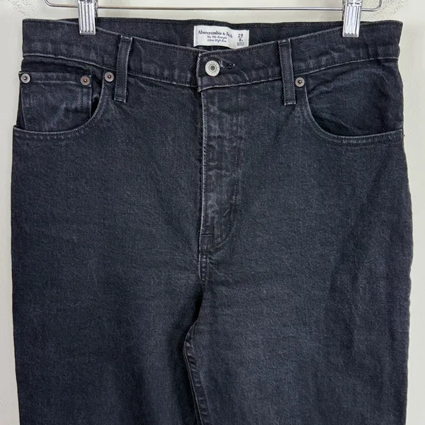 Abercrombie & Fitch The 90’s Straight Ultra High arise Jeans in‎ Black Size 29 - Image 2