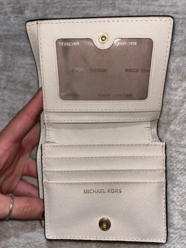 Michael Kors Wallet - Image 3